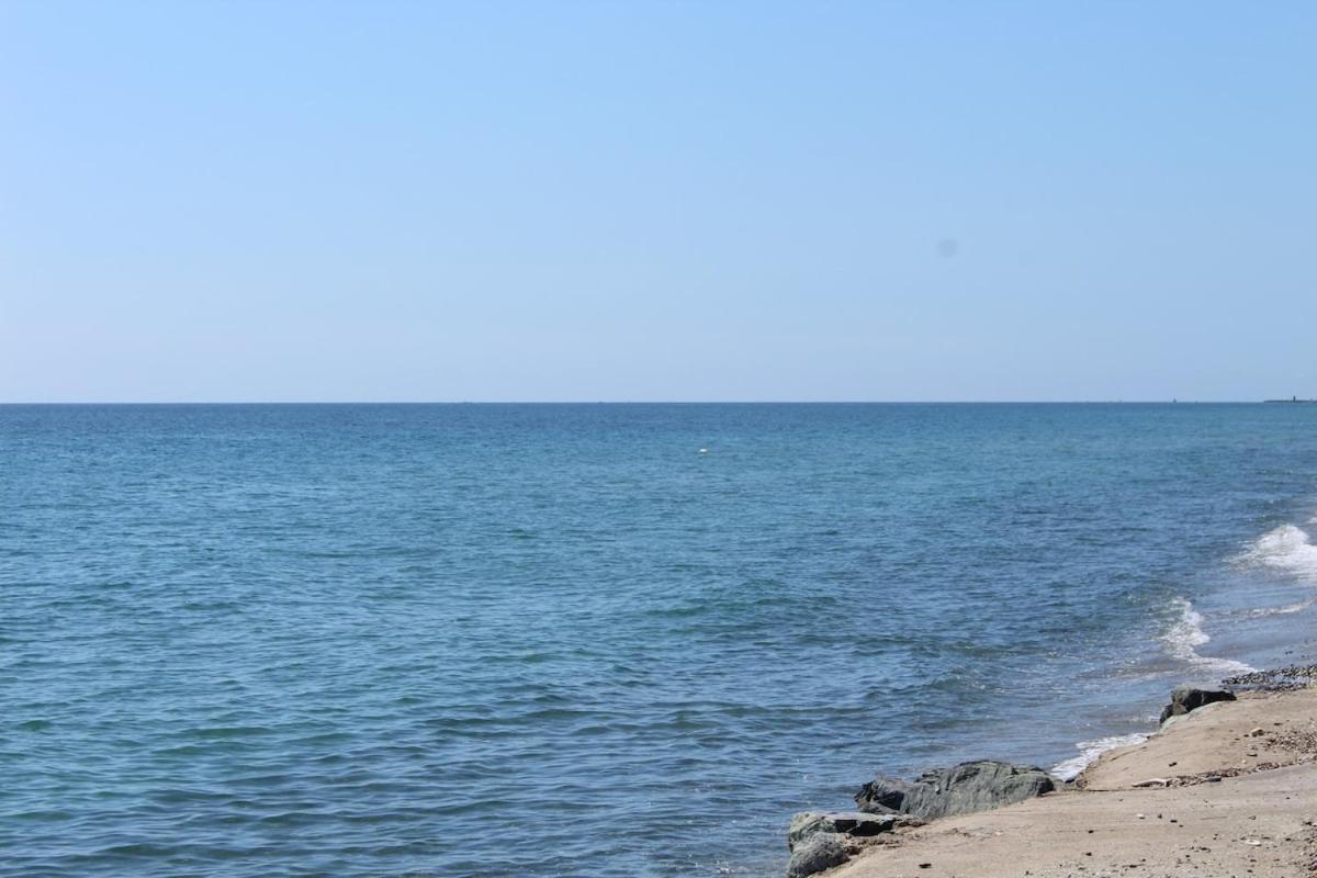 Bord de mer, pieds dans l'eau, vue panoramique Βίλα San-Nicolao Εξωτερικό φωτογραφία