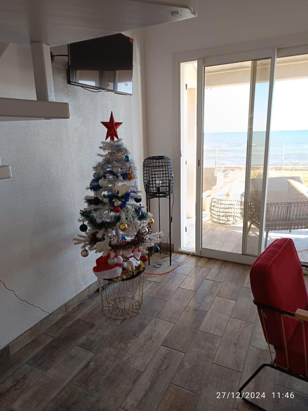 Bord de mer, pieds dans l'eau, vue panoramique Βίλα San-Nicolao Εξωτερικό φωτογραφία