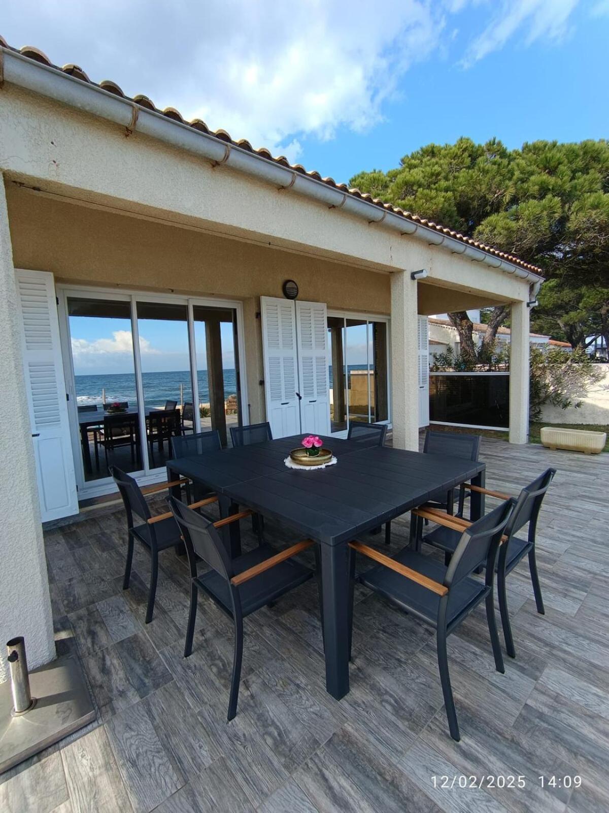 Bord de mer, pieds dans l'eau, vue panoramique Βίλα San-Nicolao Εξωτερικό φωτογραφία